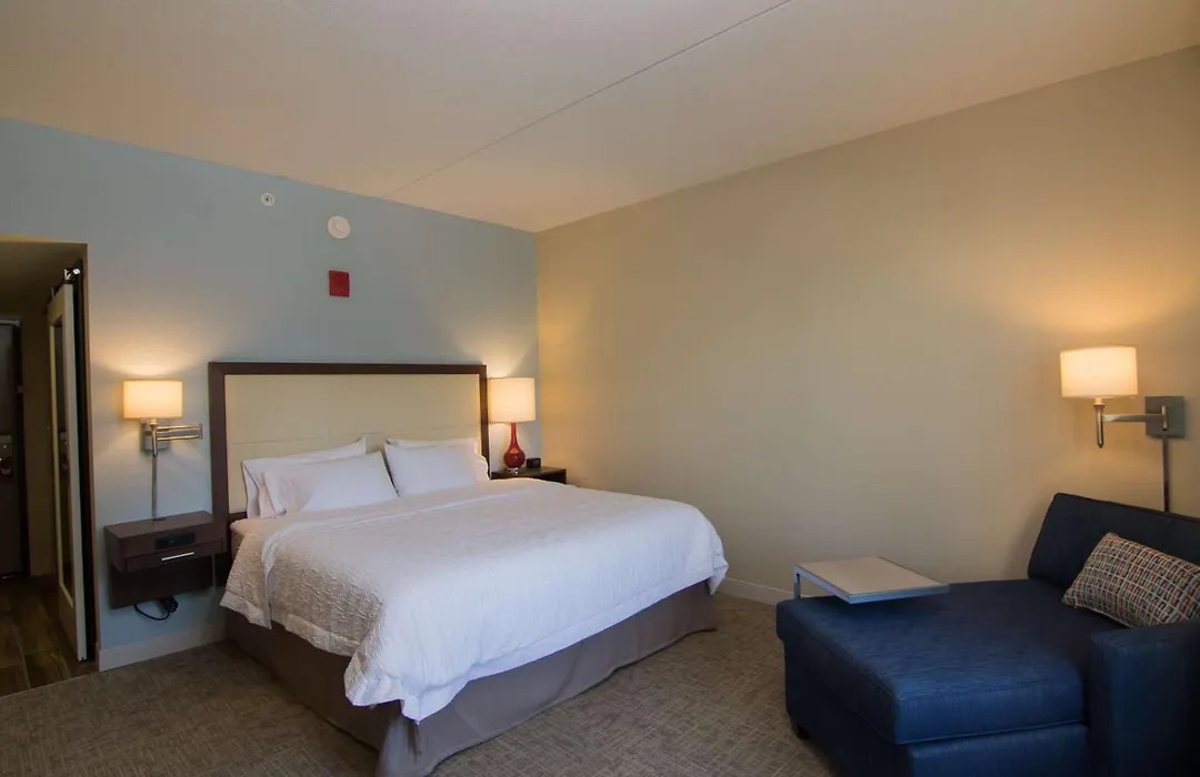 Hampton Inn & Suites Tulsa Downtown, Ok-1