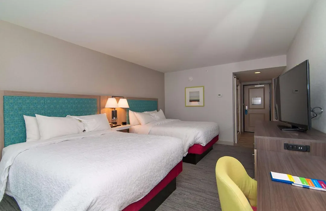 Hampton Inn Norwich-1