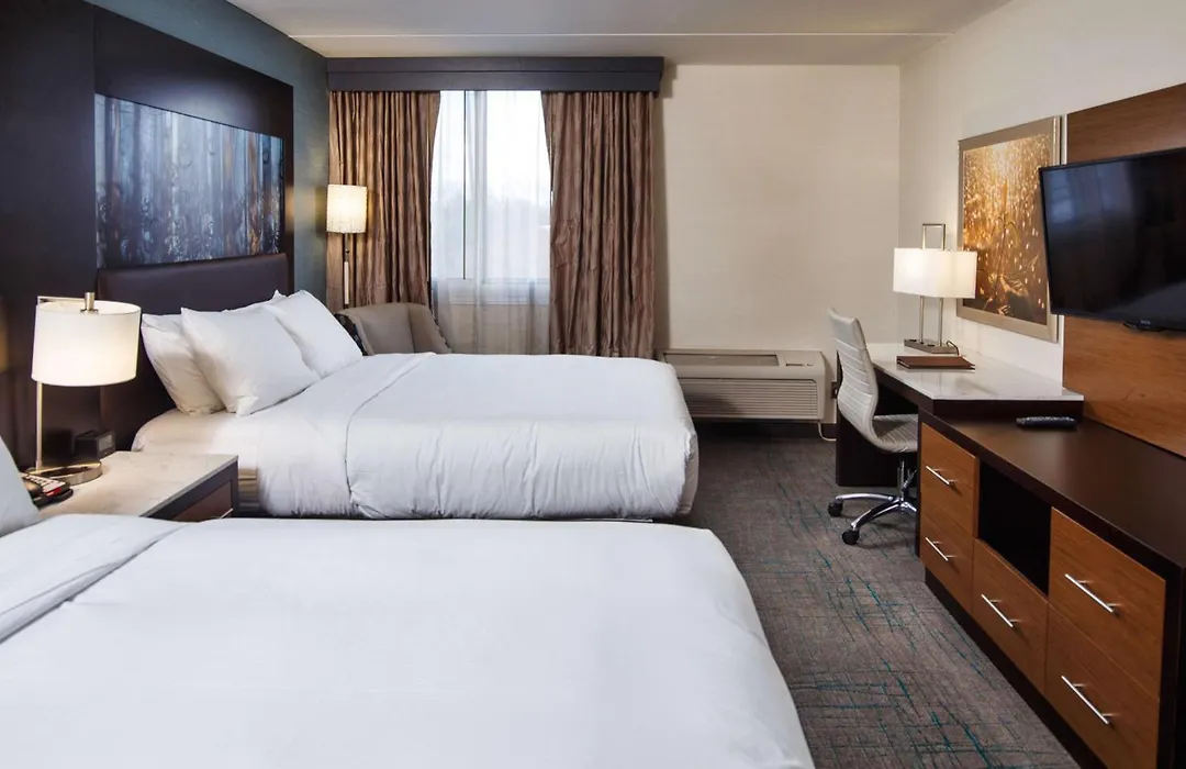Doubletree By Hilton Neenah-1