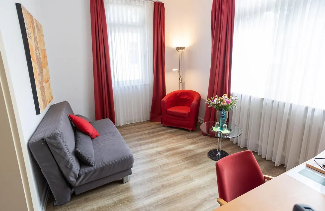Alleehaus-1