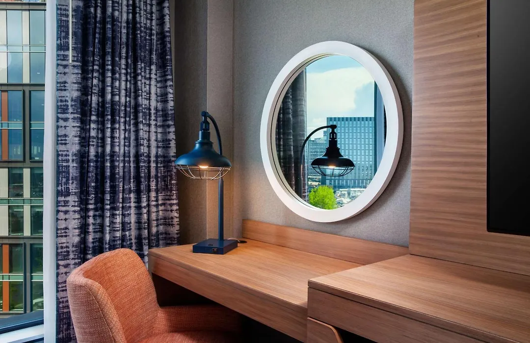 Hampton By Hilton At The Boston Seaport District-1