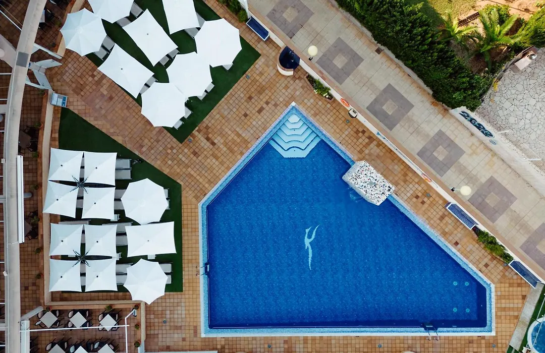 Hotel Las Gaviotas-1