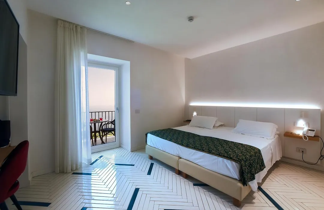 Hotel Graal-1