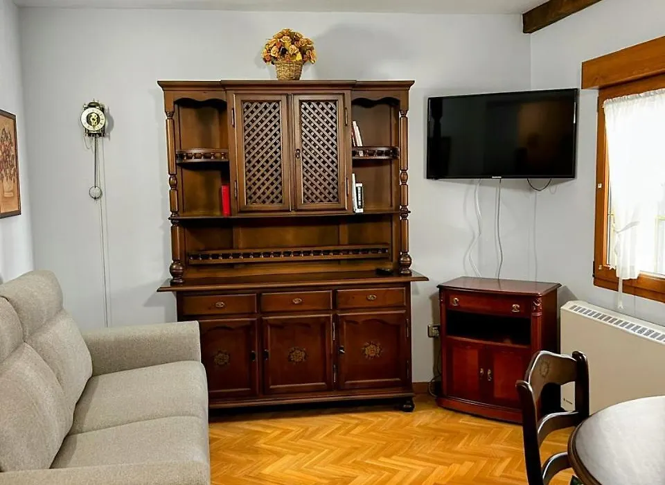 Hostal Plaza-1