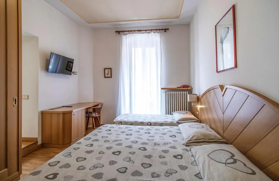 Hotel Pinzolo-Dolomiti-1