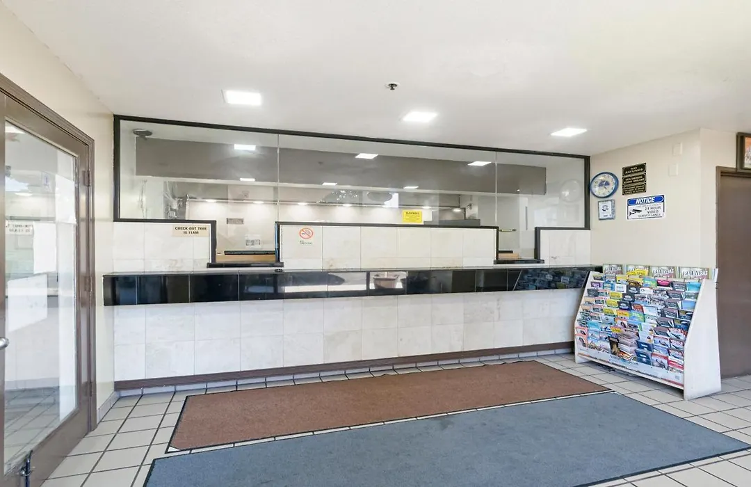 Budget Inn And Suites Stockton Yosemite-1