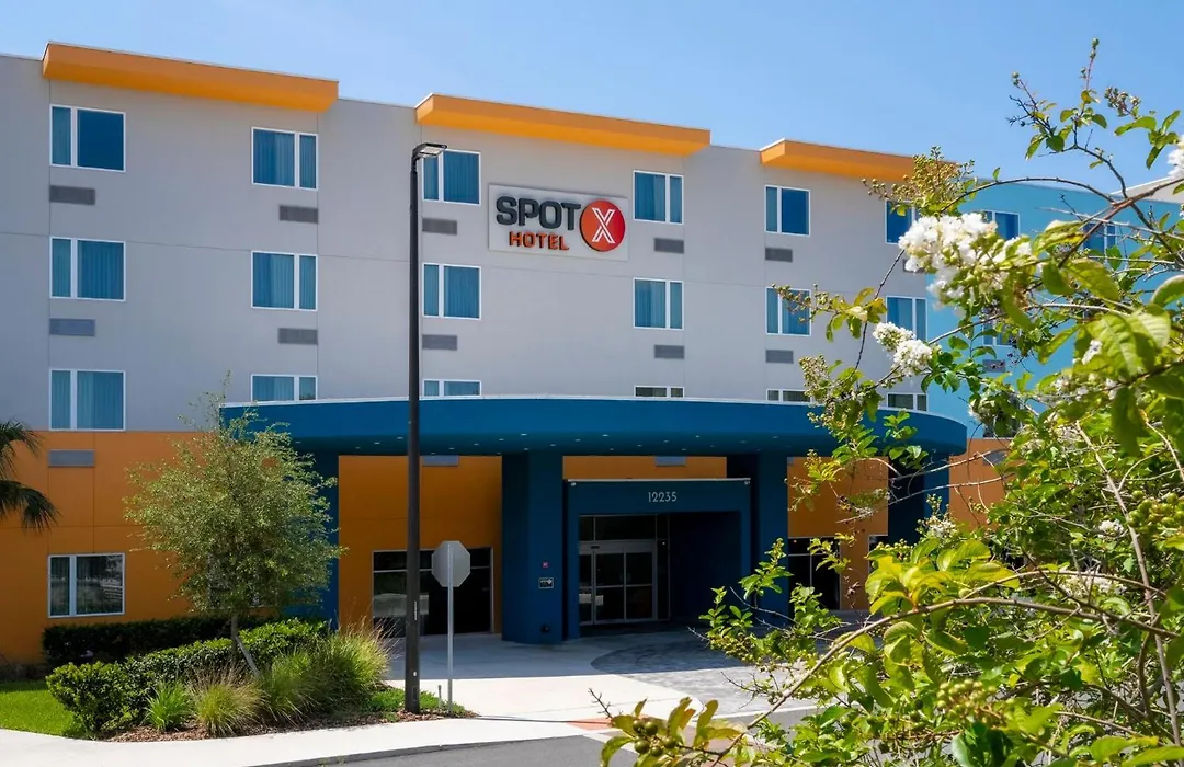 Spot X Hotel Orlando Intl Dr By The Red Collection-1