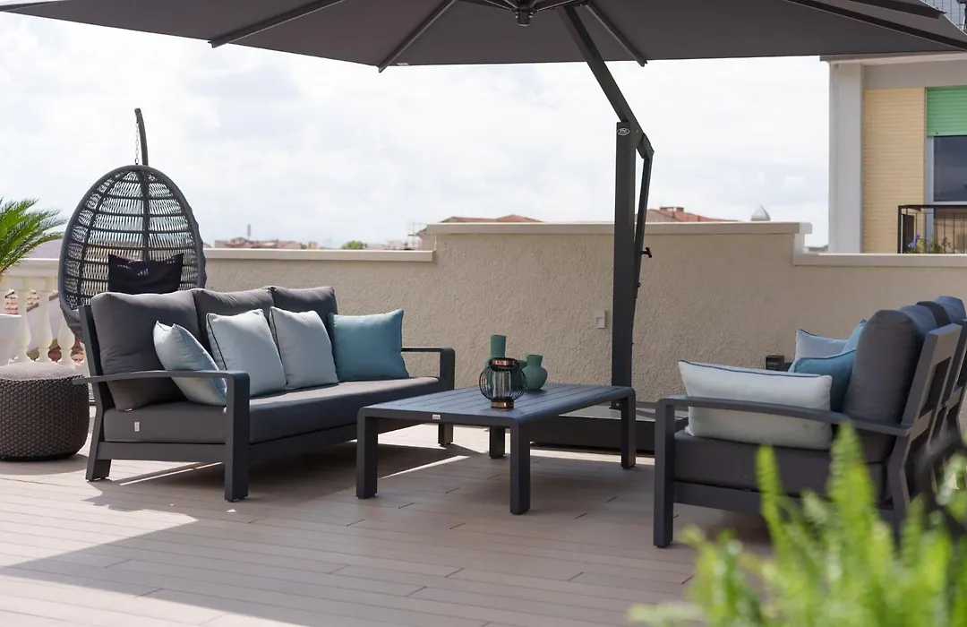 VI Suites-1