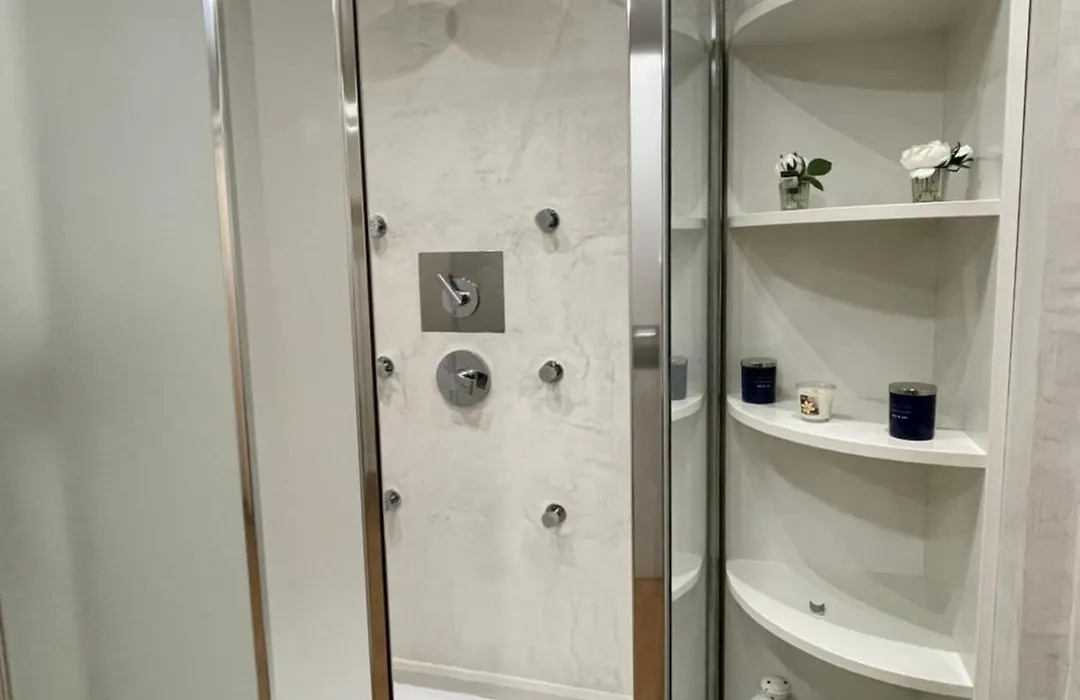 Guiana Rooms&Suites-1