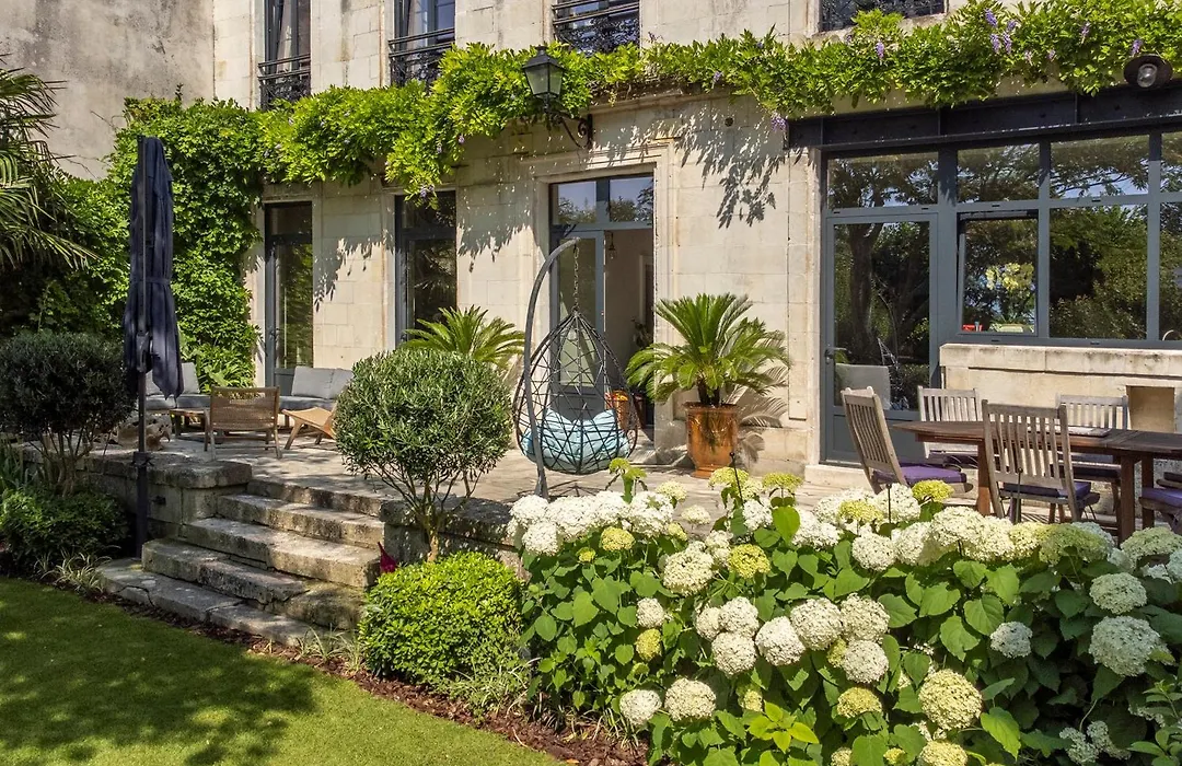 Escale Rochelaise B&B, SPA bain nordique et sauna tonneau-1