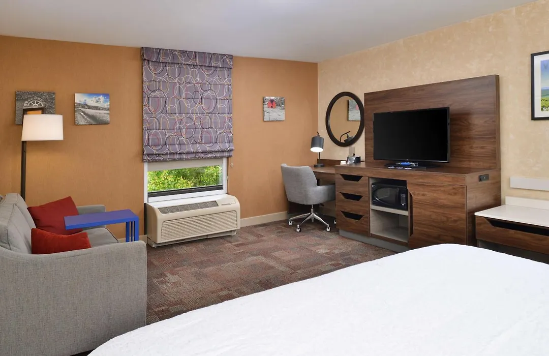 Hampton Inn Wytheville-1