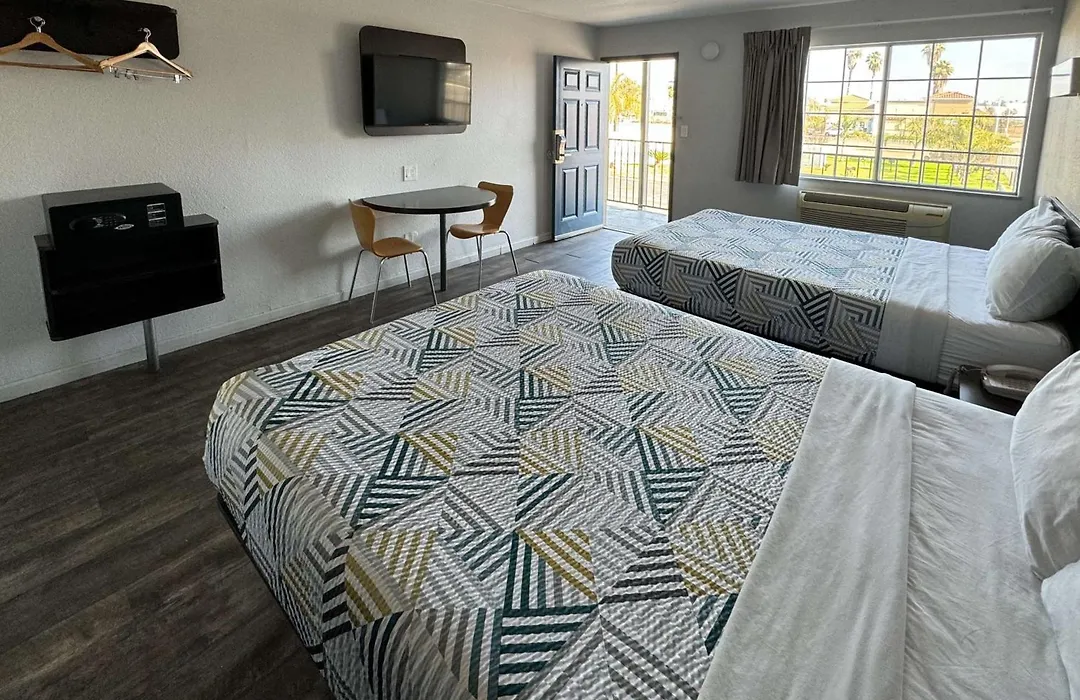 Motel 6-Delano, Ca-1
