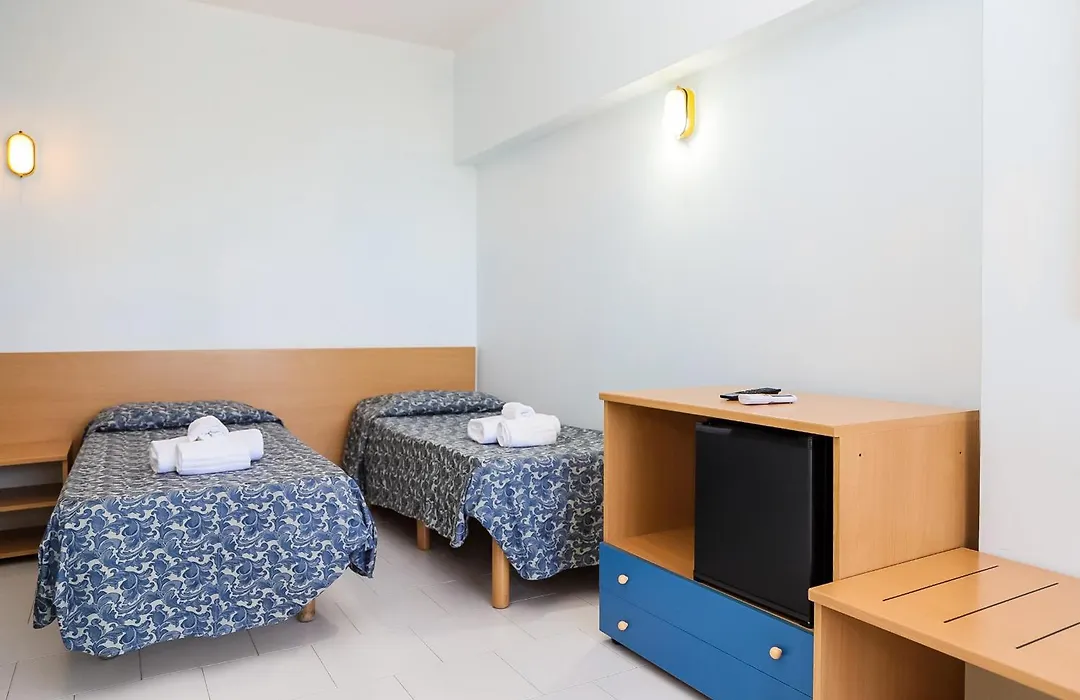 Apulia Hotel Rodi Garganico-1