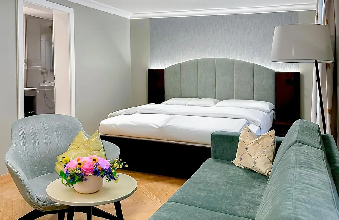 Hotel Elefant-1