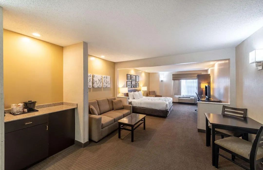 Sleep Inn & Suites Green Bay South-1
