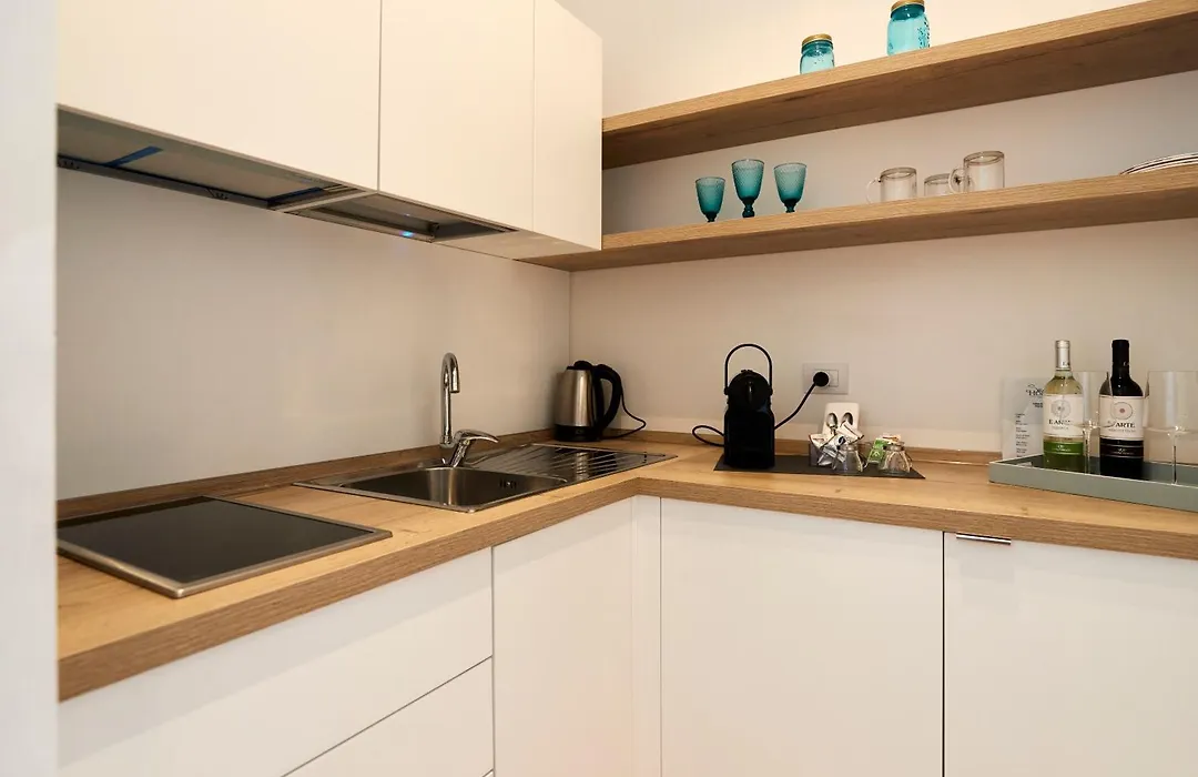 B&B Suite Home Trani-1