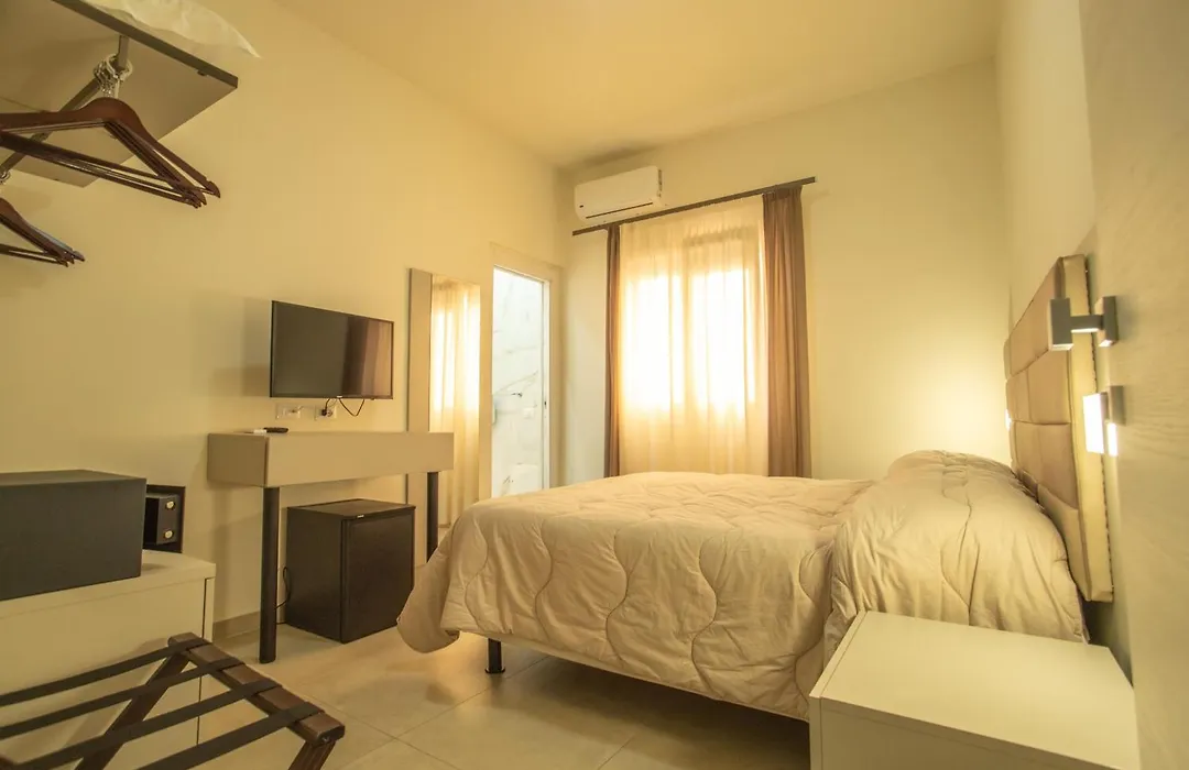 Hotel Nautic-1