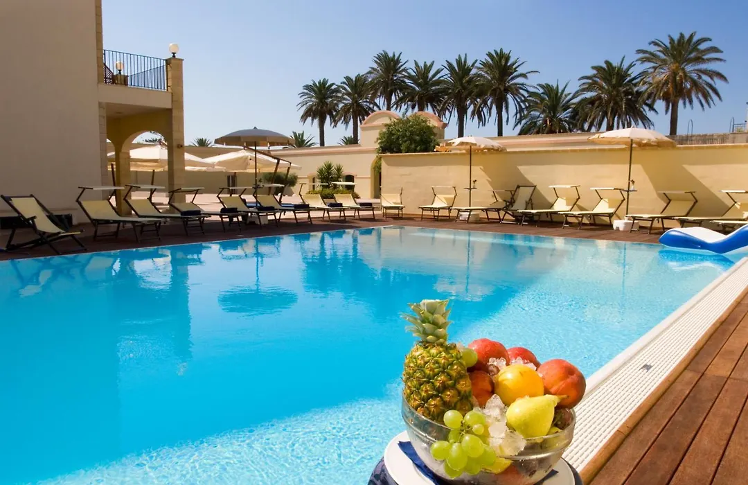 Mahara Hotel & Wellness-1