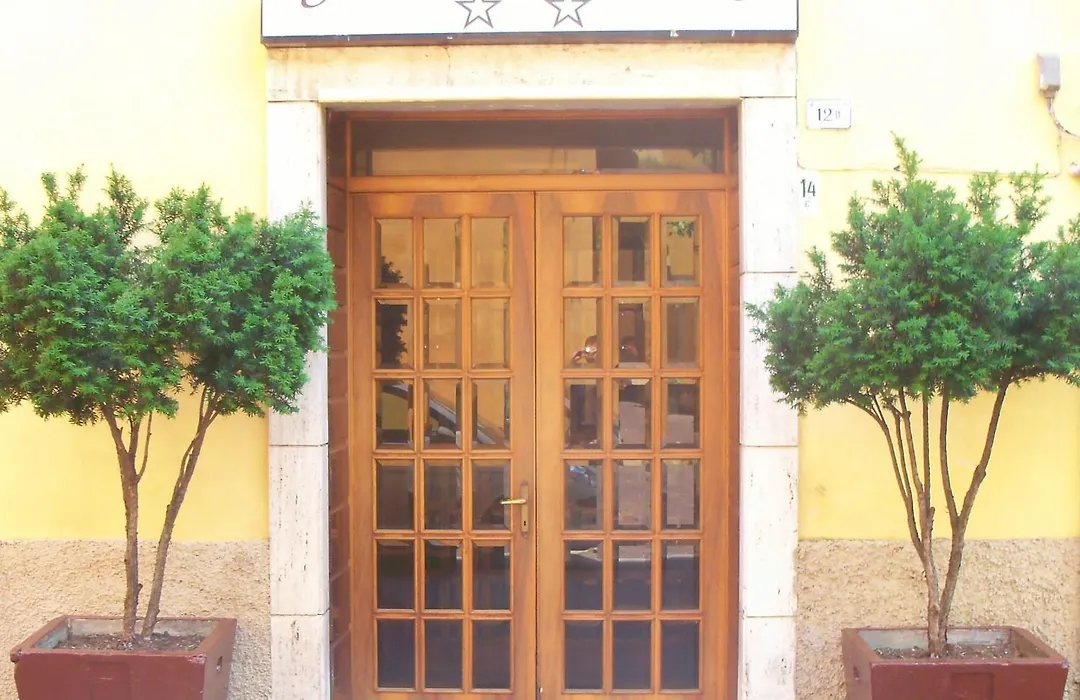 Hotel Ariosto-1