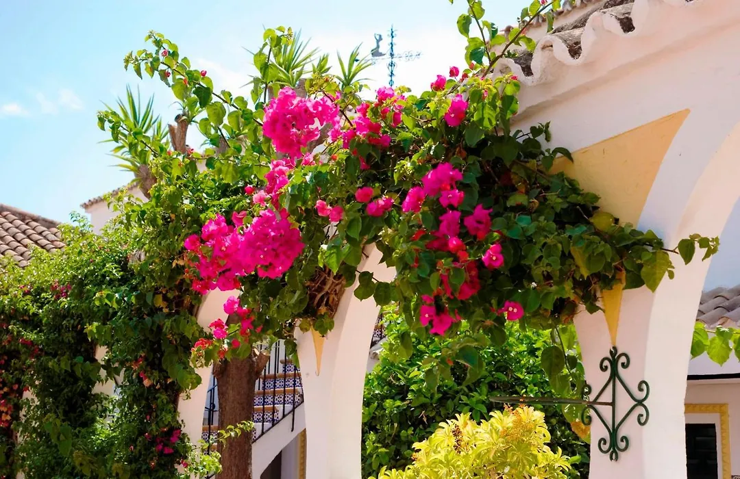 Globales Pueblo Andaluz-1
