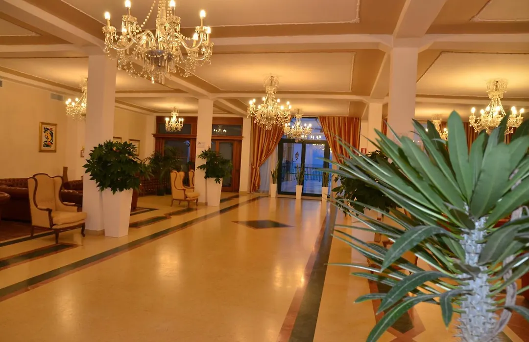 Grand Hotel Montesilvano-1