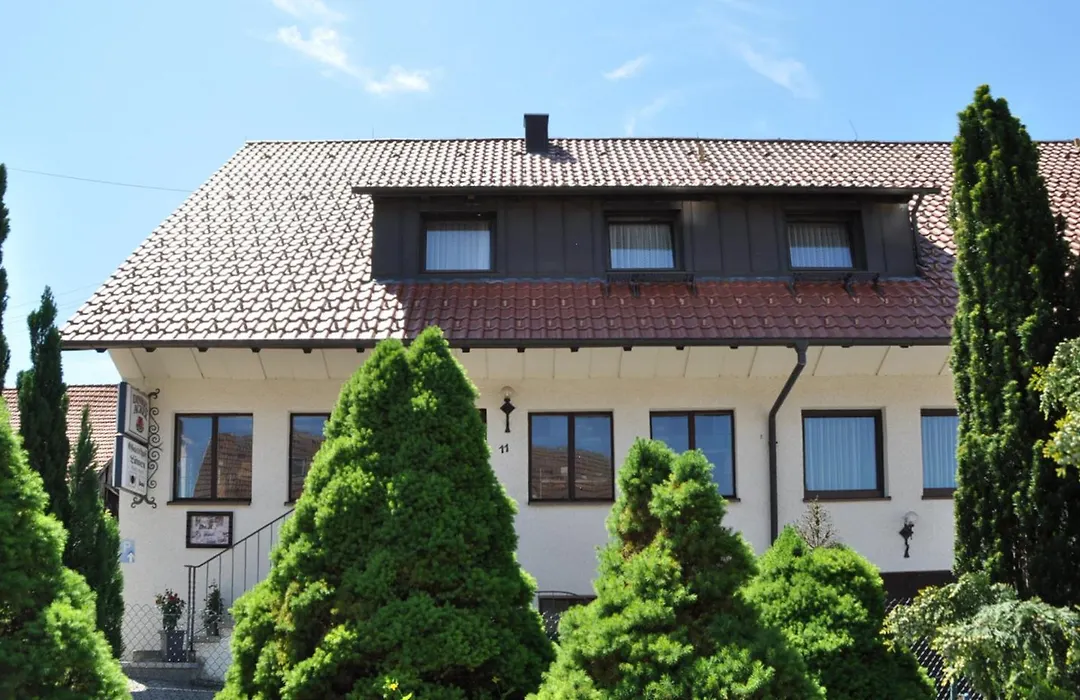 Gasthof-Hotel-Löwen-1