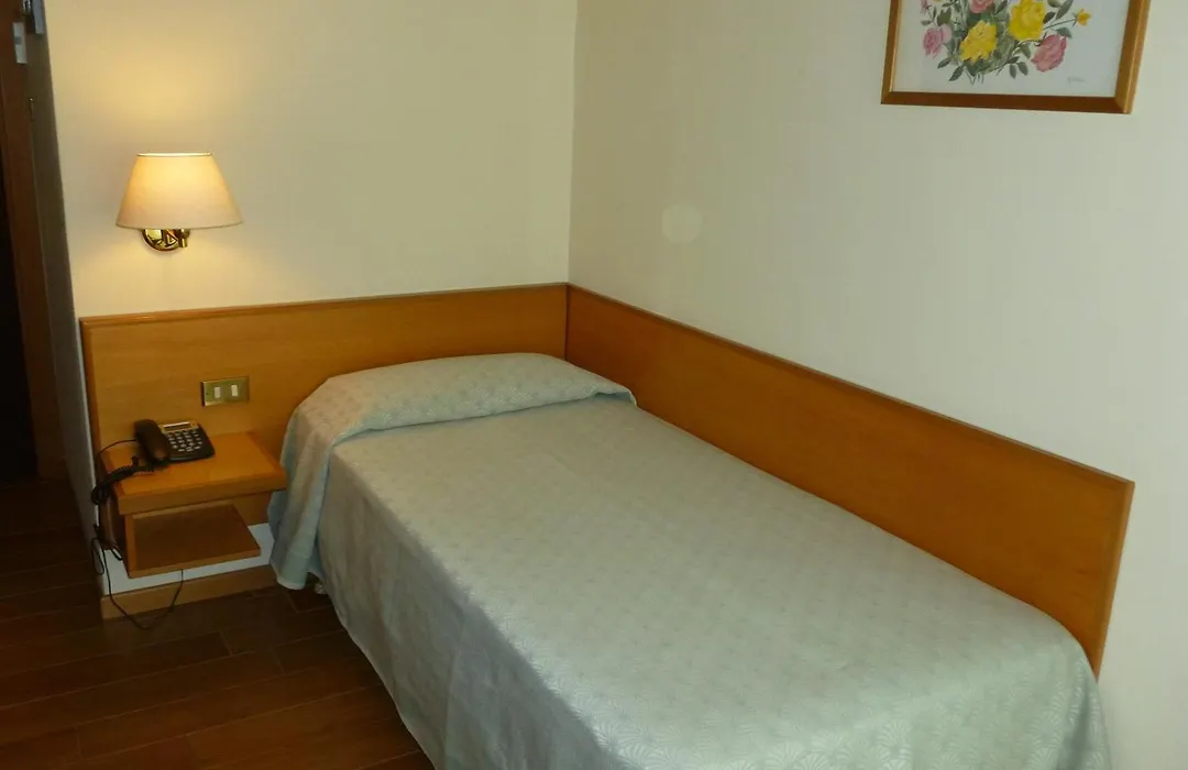 Hotel Plaza-1