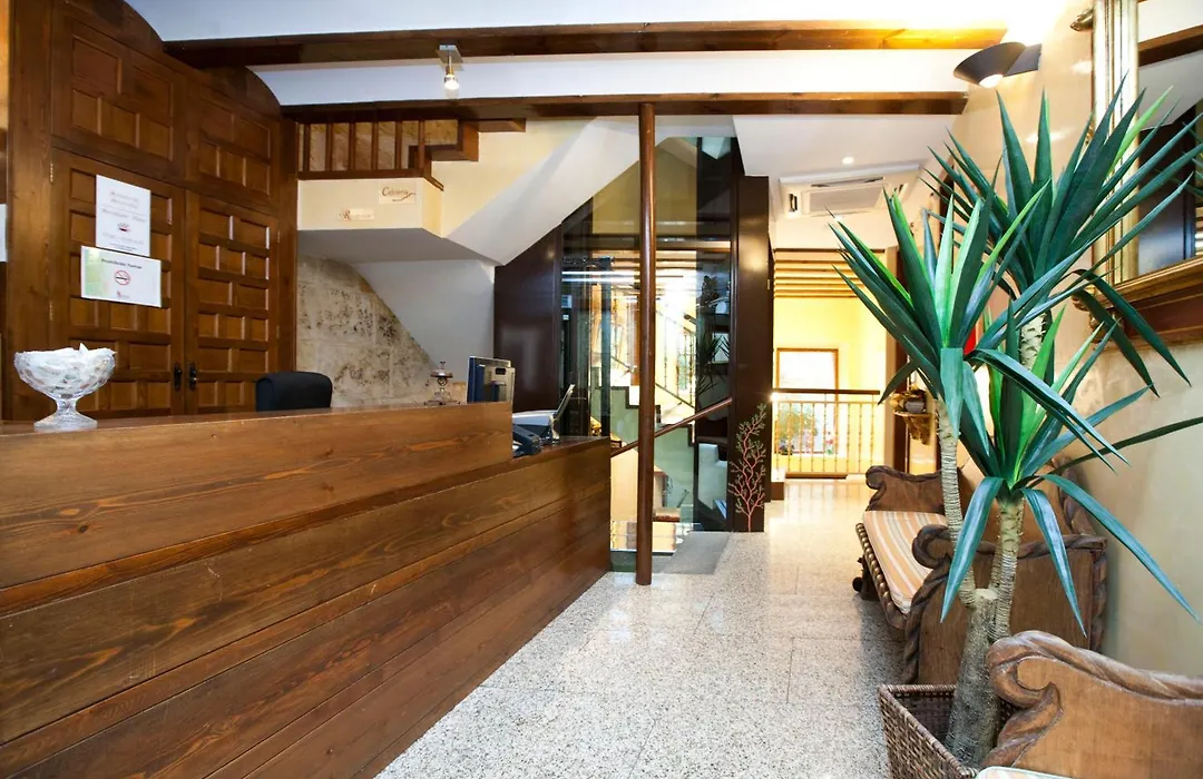 Hotel Microtel Placentinos-1