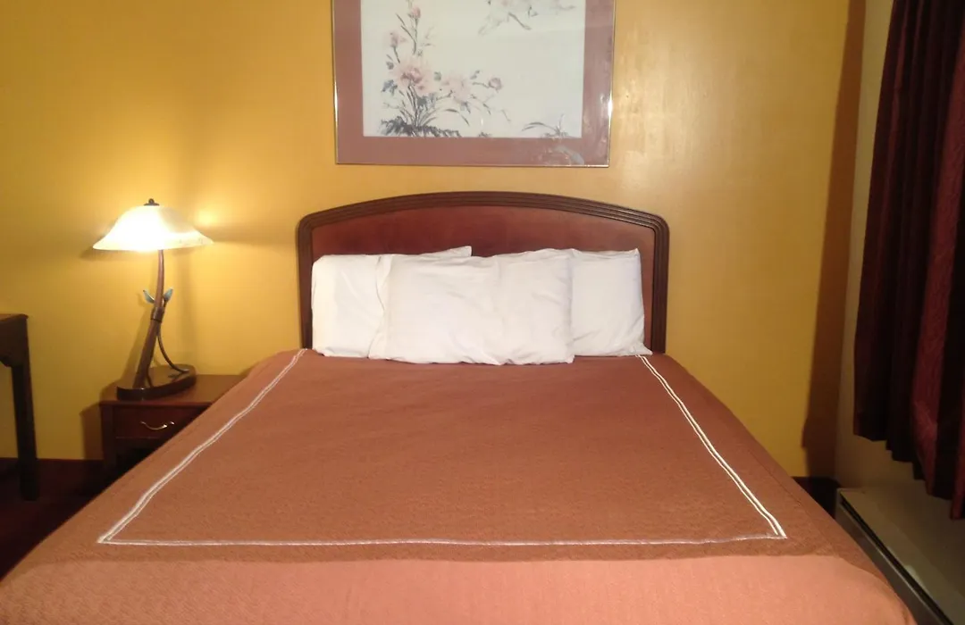 Caravan Motel-1