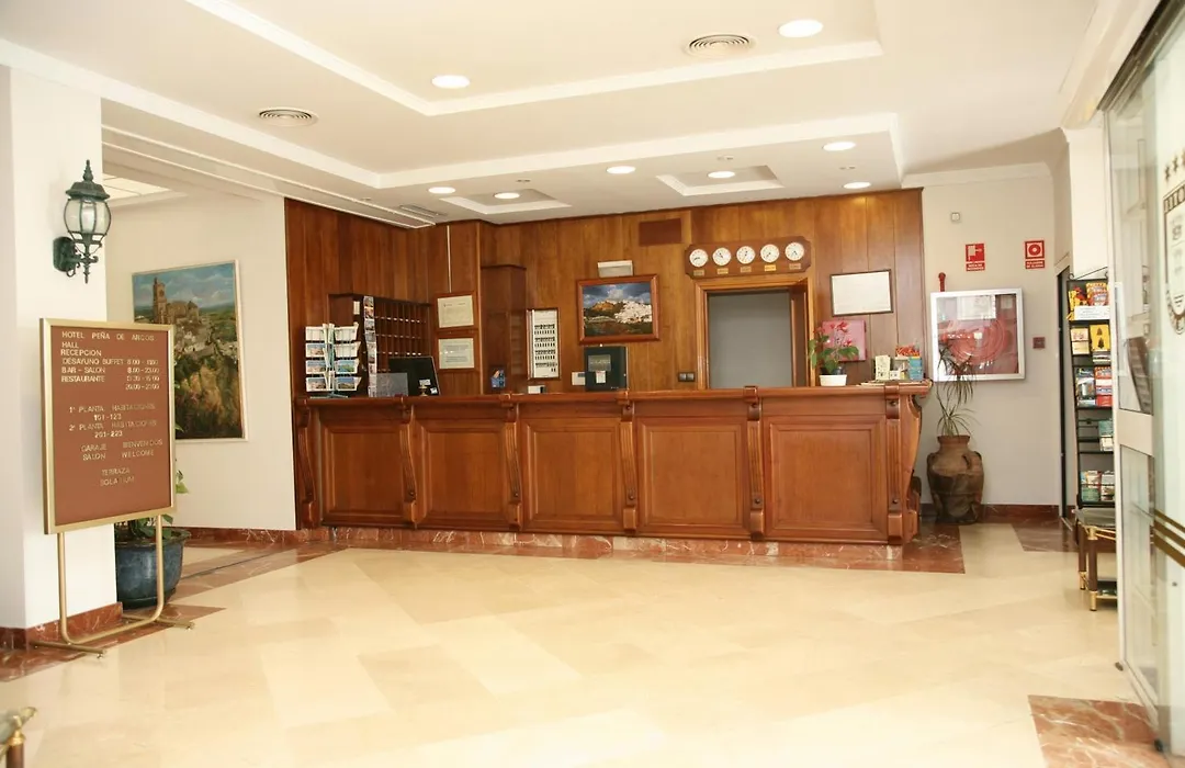 Hotel Peña de Arcos-1