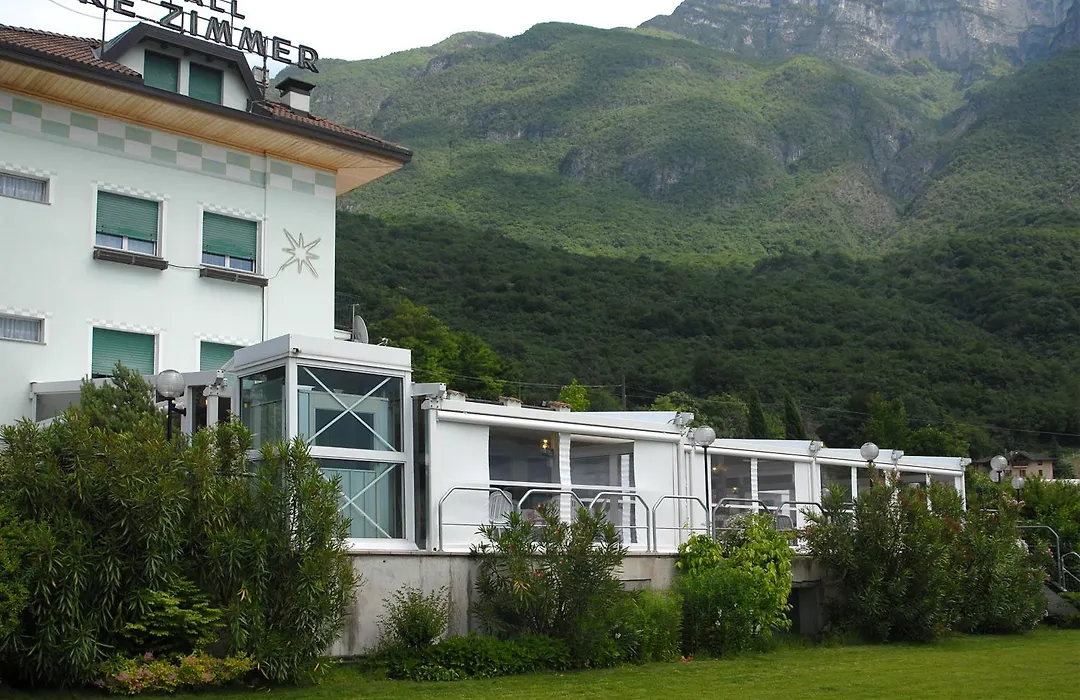 Hotel Karinhall-1