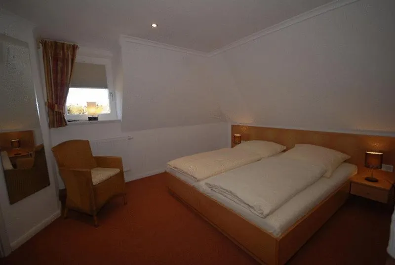 Hotel und Restaurant Petit Robby-1