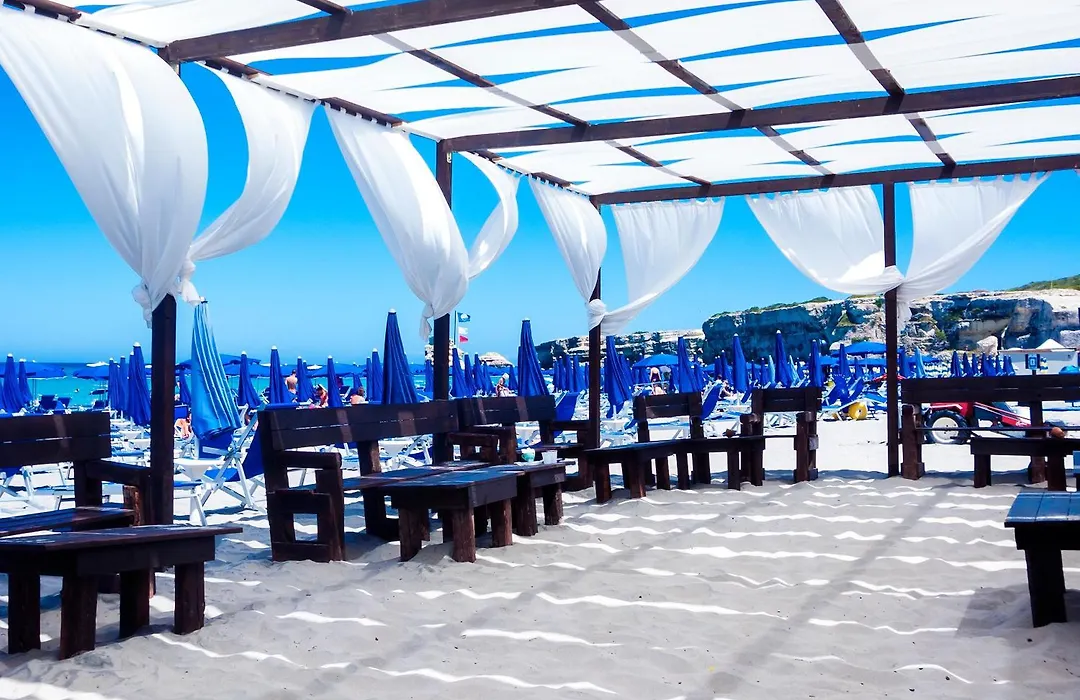 Araba Fenice Village-1
