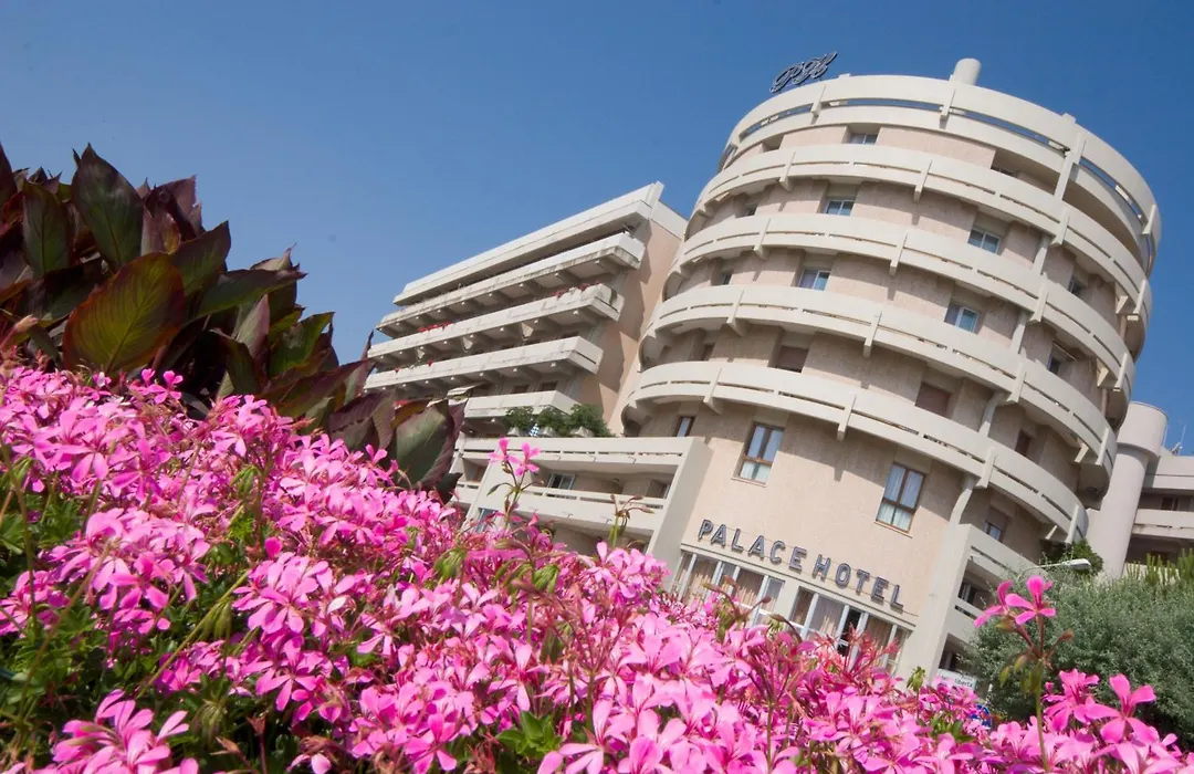 Hotel Palace-1