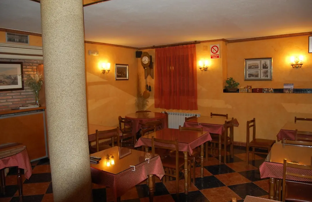 Hostal Don Jaime I y II-1