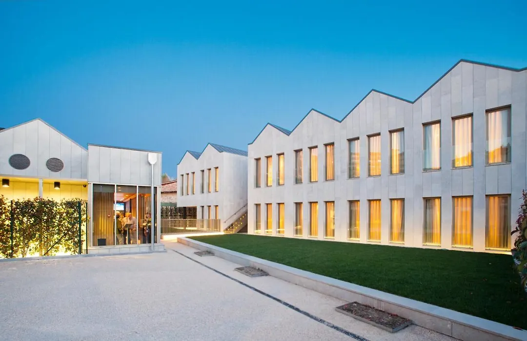 Hotel Araba-1