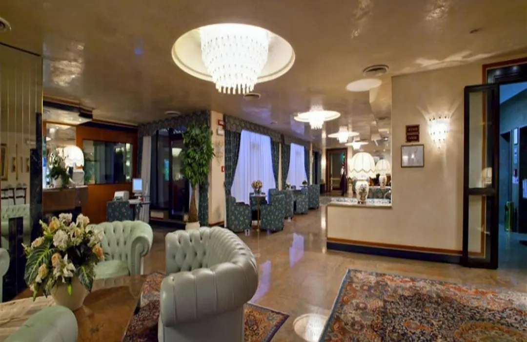 Hotel Leonardo Da Vinci-1