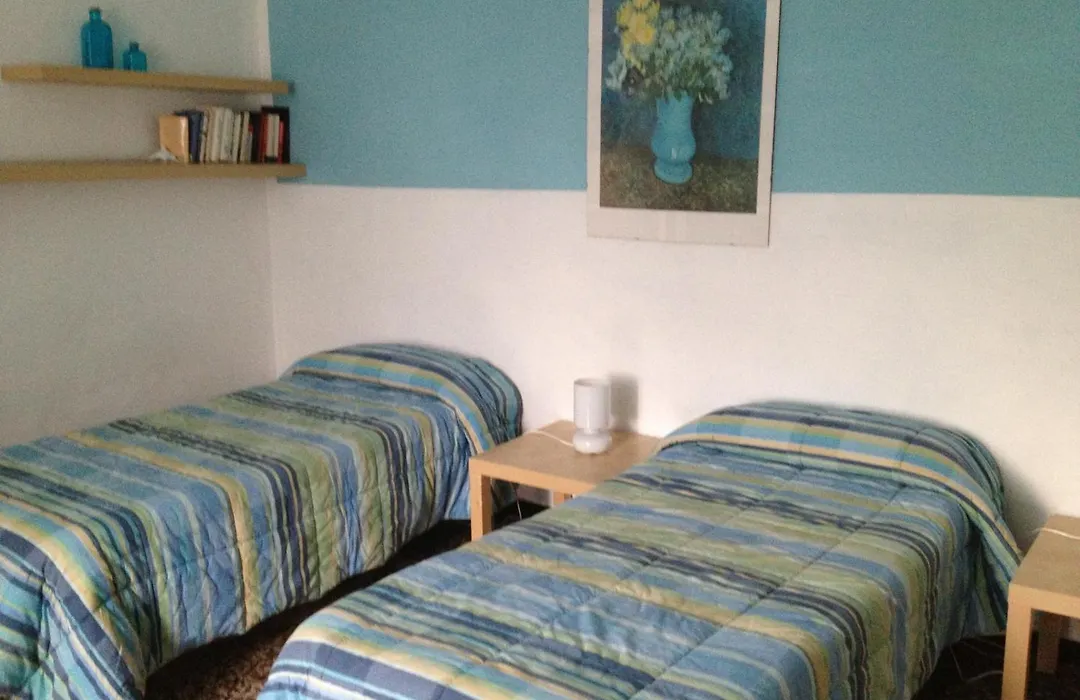 B&B Blue Home-1