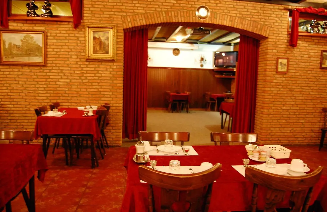 Hotel Cafe 't Zonneke-1