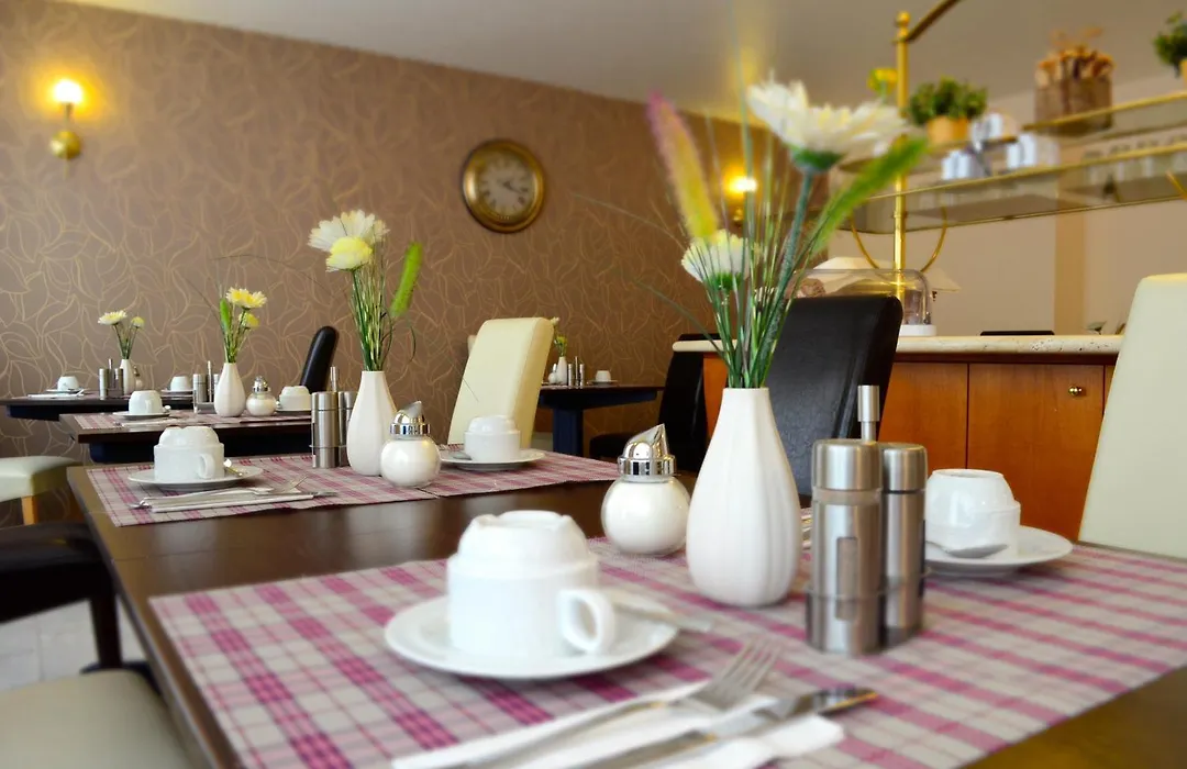 City Hotel Wiesbaden-1