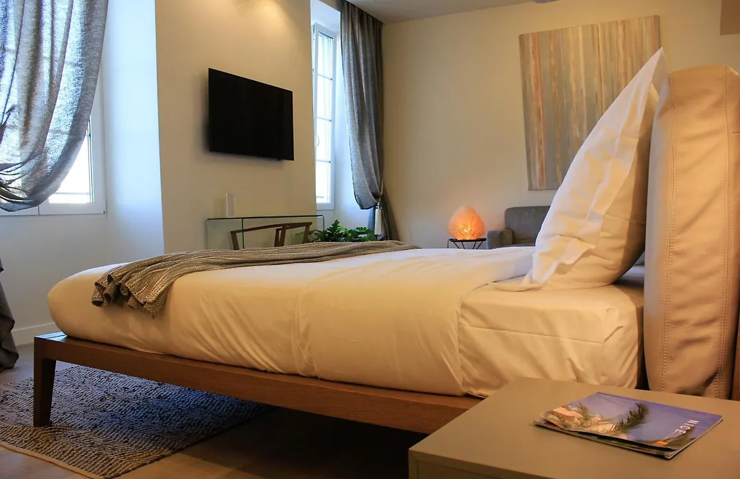 Les Suites Massena-1