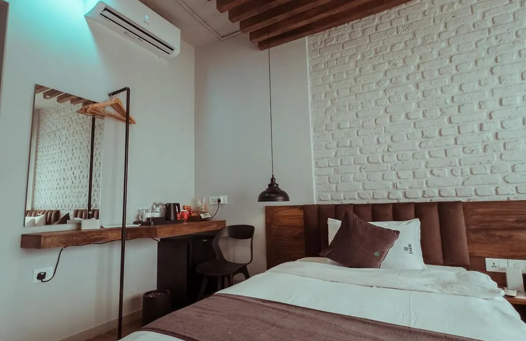 Jade City Hotel-1