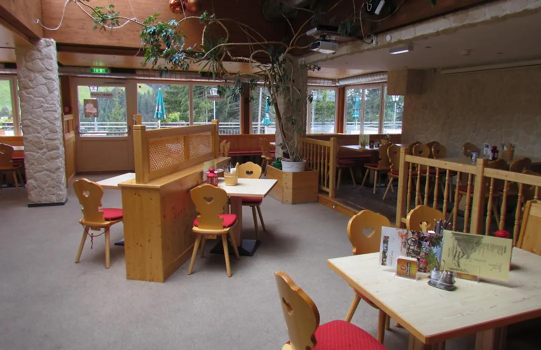 T3 Alpenhotel Garfrescha-1