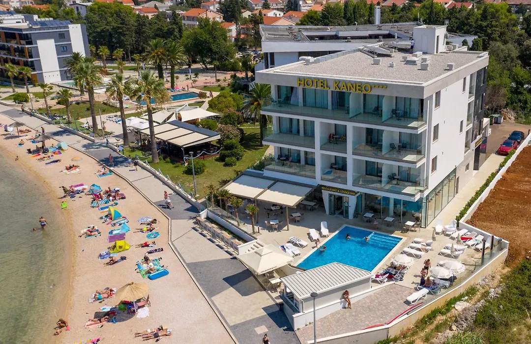 Kaneo beach hotel Novalja-1