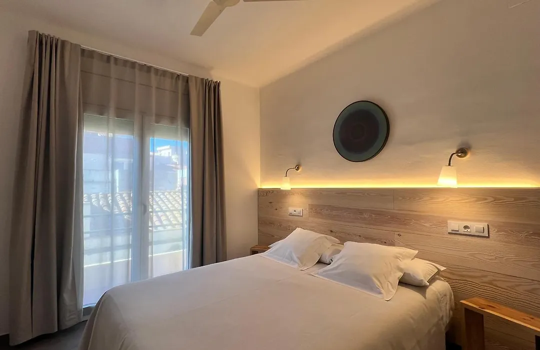 Hostal Rom Familiar-1