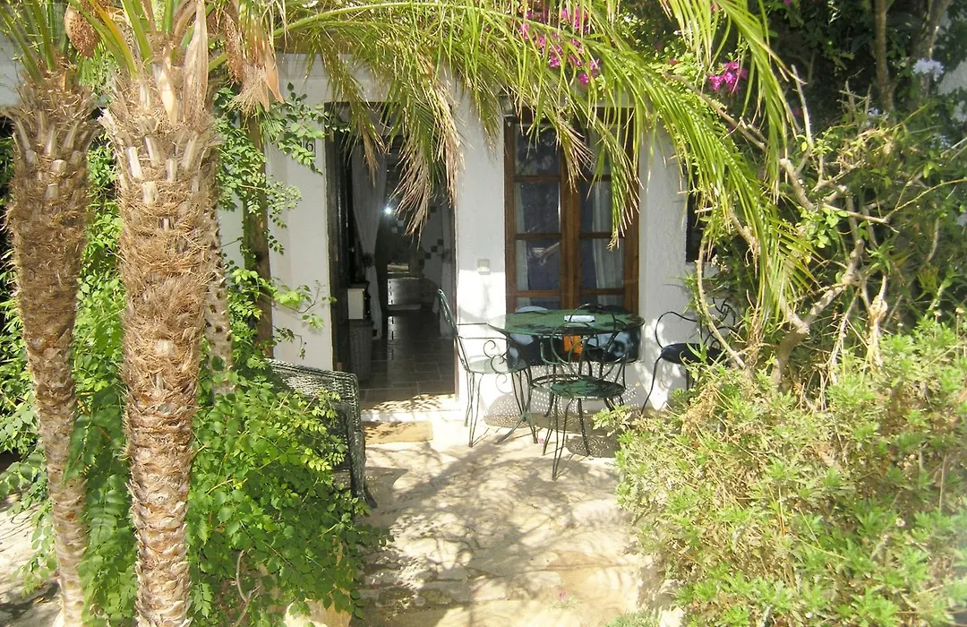 Uma Casa A Beira Sol-1