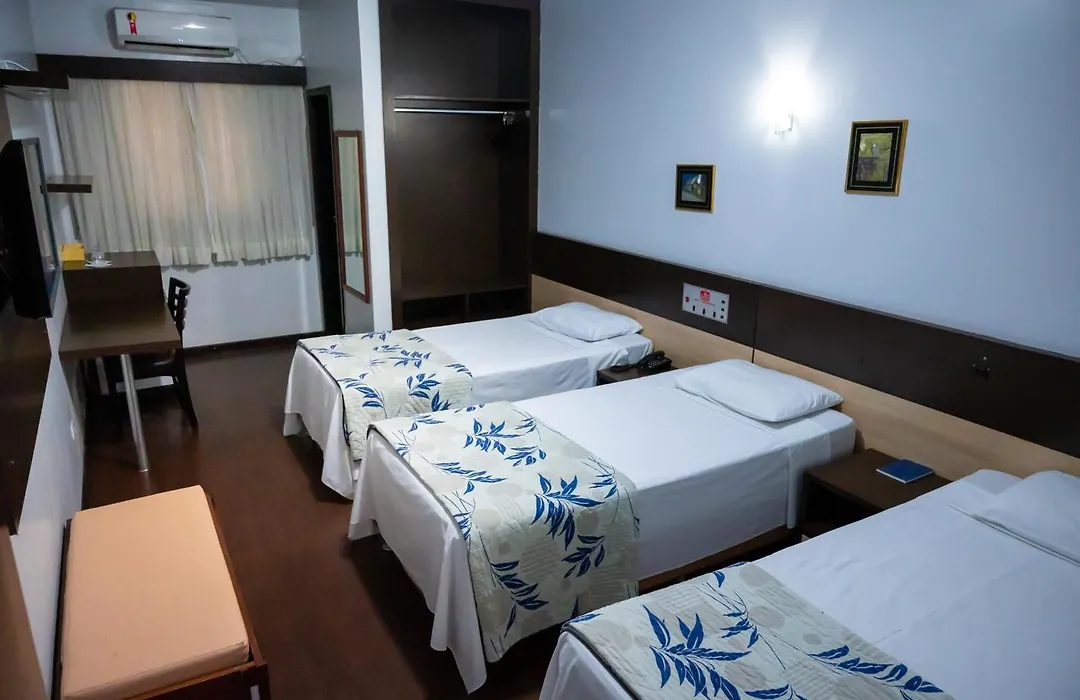 Hotel 365-1