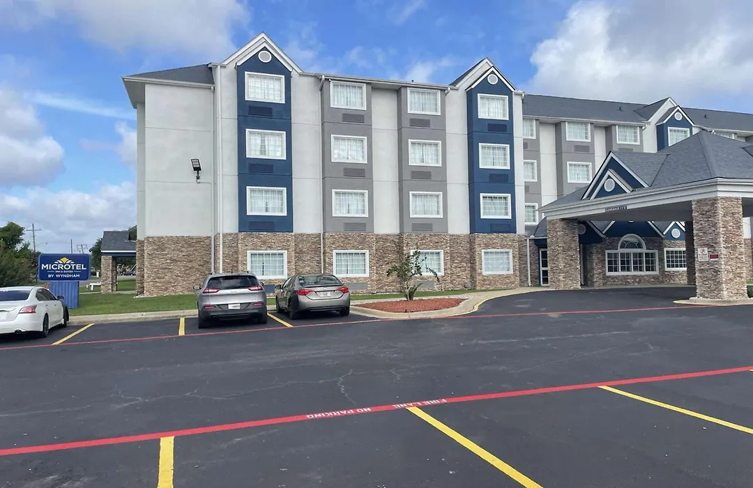 Microtel Inn & Suites By Wyndham Bossier City-1