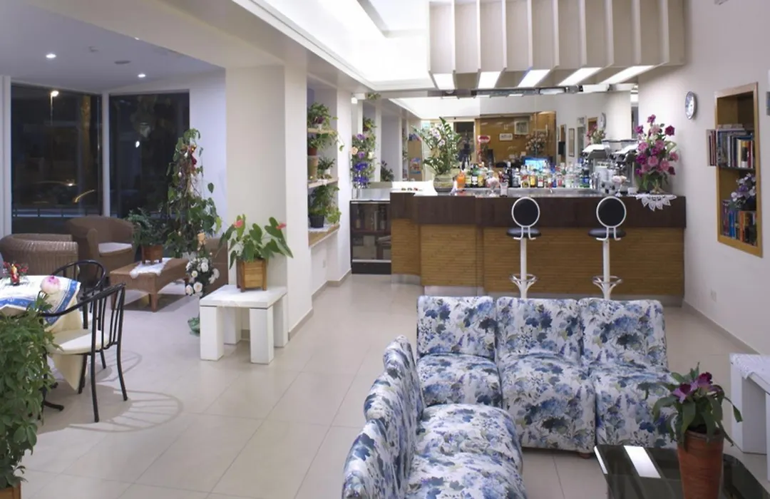 Hotel Nives-1