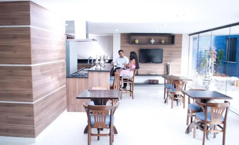 Rapport Hotel-1